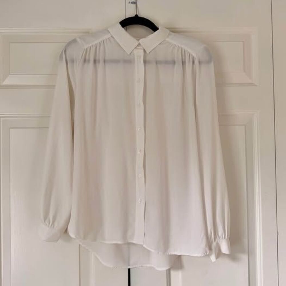 H&M White Gathered-Yoke Button-Up Blouse Women’s US 10